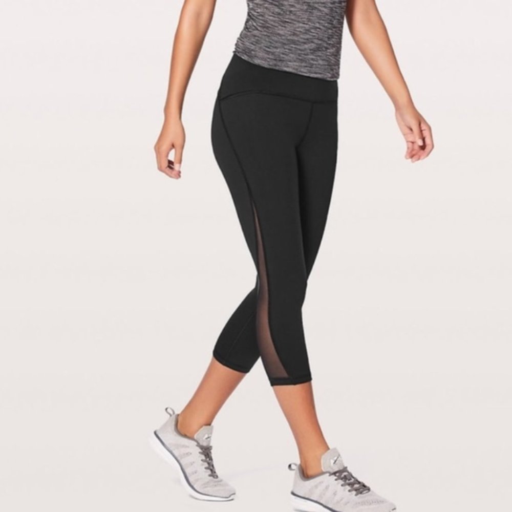 Lululemon Black Crop Leggings Side Mesh 6P
